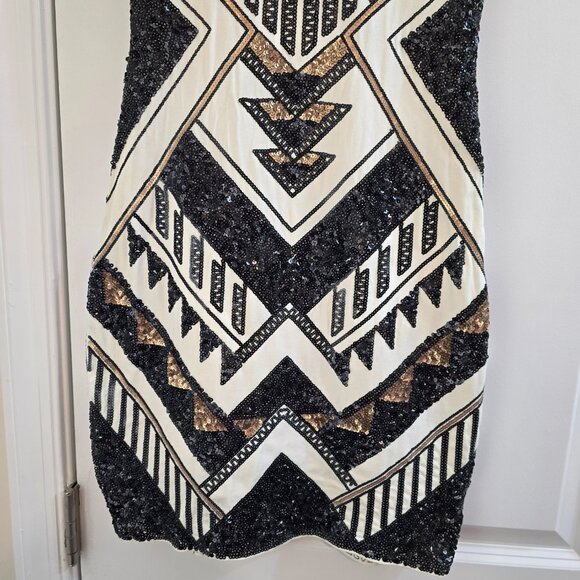 Express Geometric Sequin Bodycon Dress - Aztec, Gatsby, 20's, Holiday Party - Picture 4 of 11